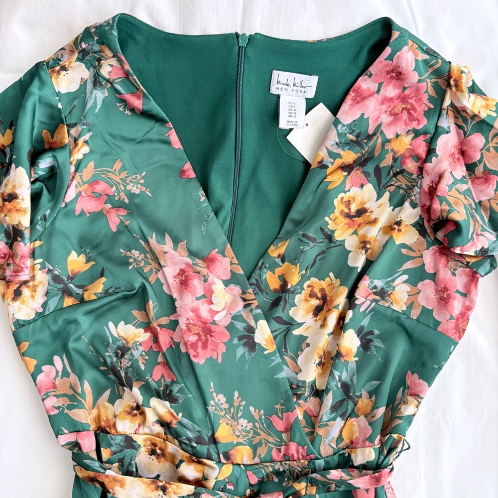 New Nikole Miller NY Floral Wrap Satin Midi Dress Ruffle Green Sz 8 Festival - Picture 7 of 9